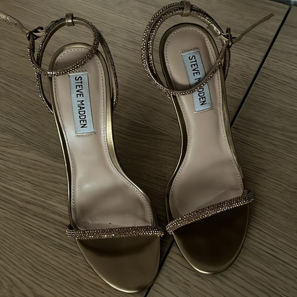 Steve Madden bronze party heels - Picture 2 of 4